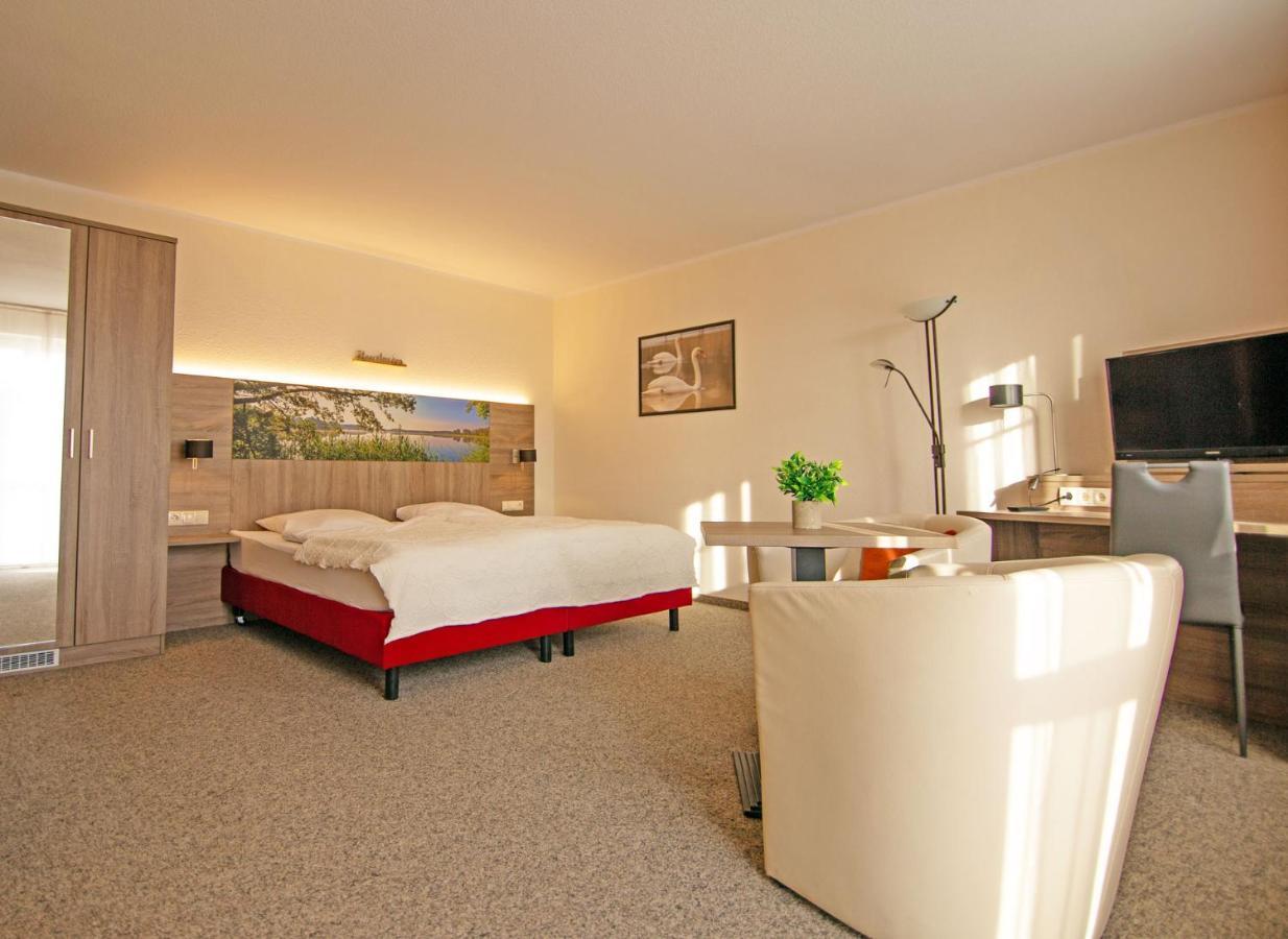Hotel Zur Sonne Waren  Dış mekan fotoğraf