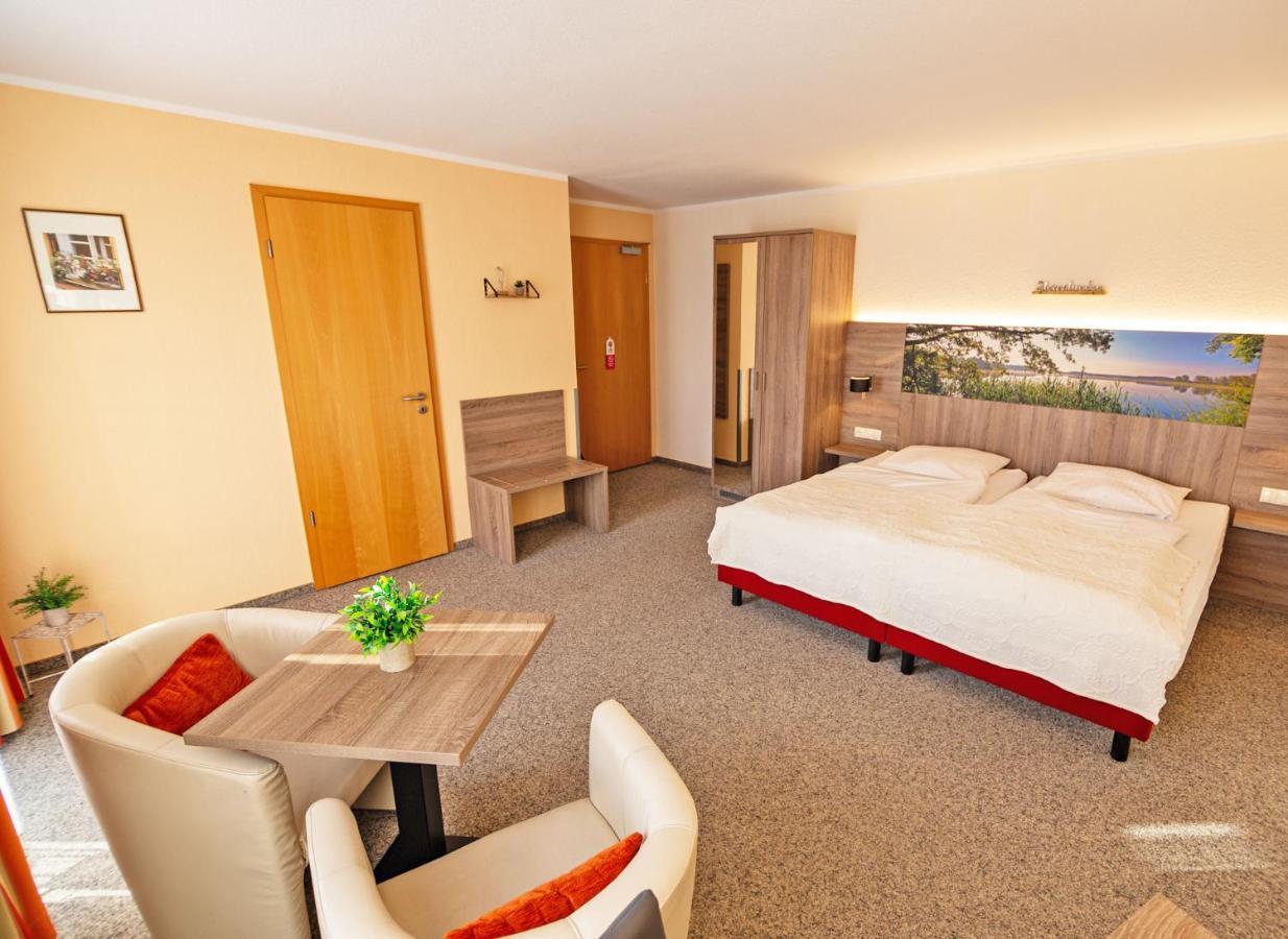 Hotel Zur Sonne Waren  Dış mekan fotoğraf